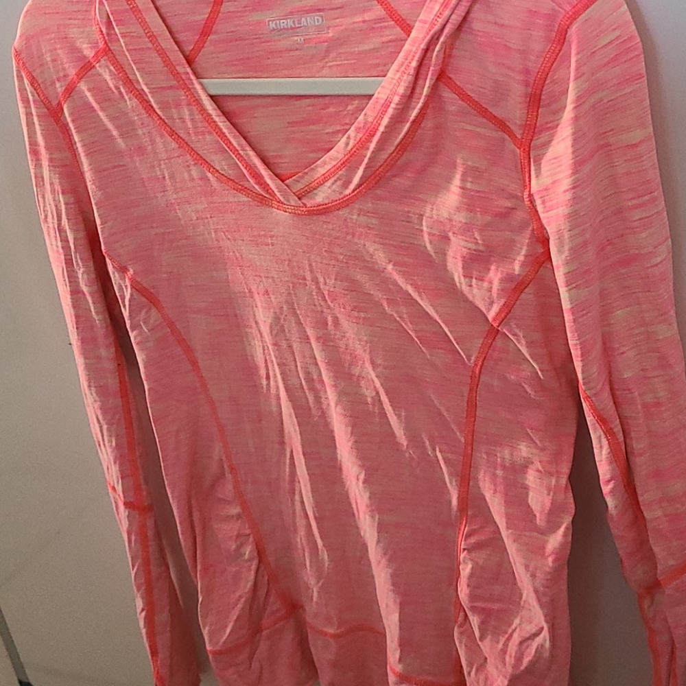 Pullover with hoodie